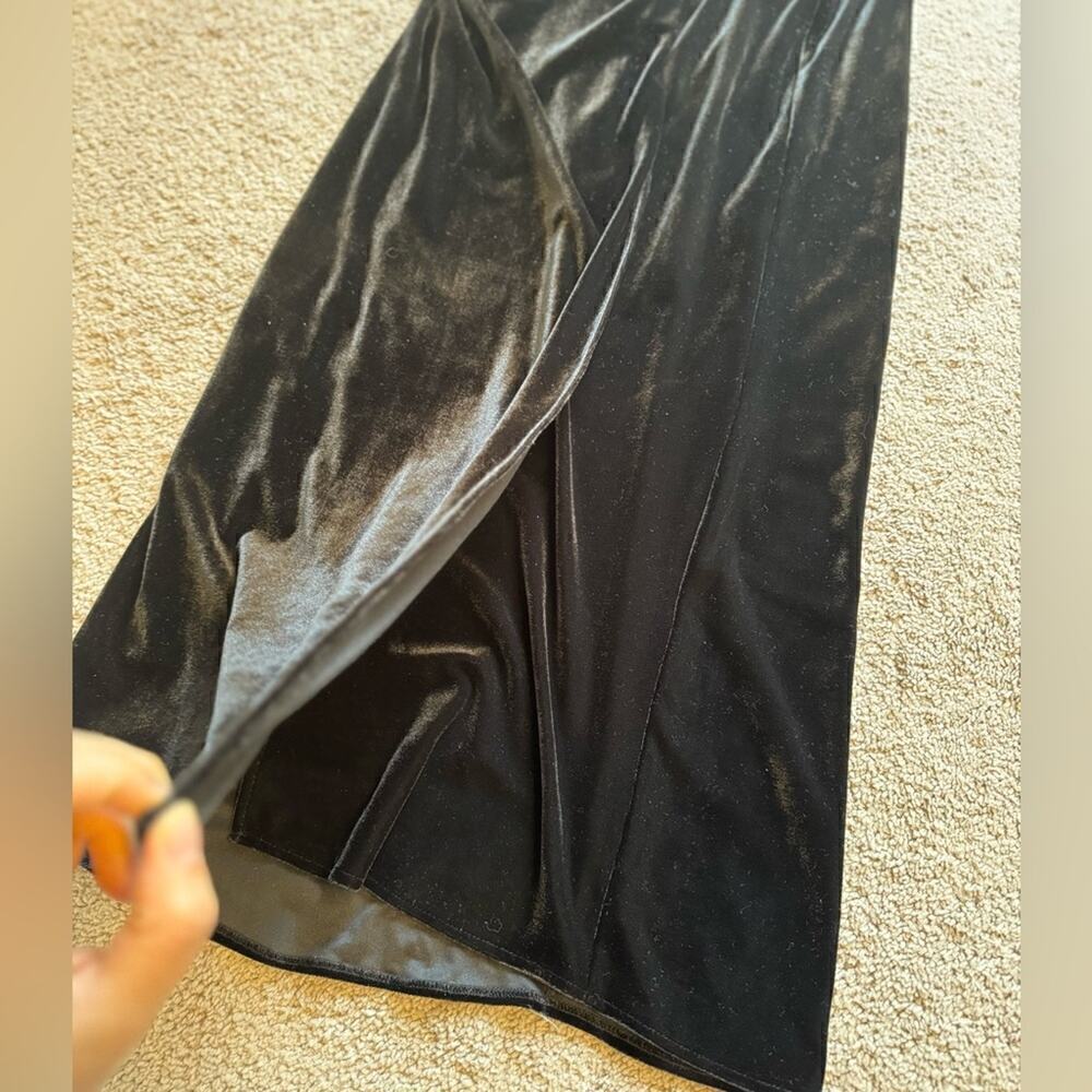 SIZE XS - RHINESTONE RING VELVET MIDI SKIRT - BRAND NEW WITH TAG - Picture 6 of 10